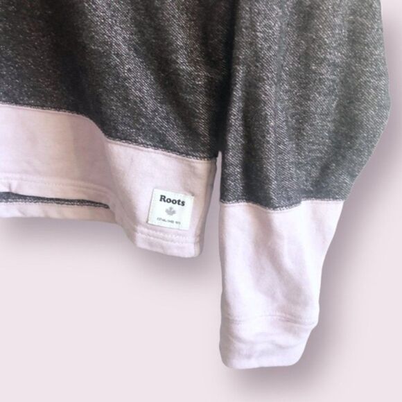 𝅺Roots Striped Crewneck Sweater - Picture 2 of 4